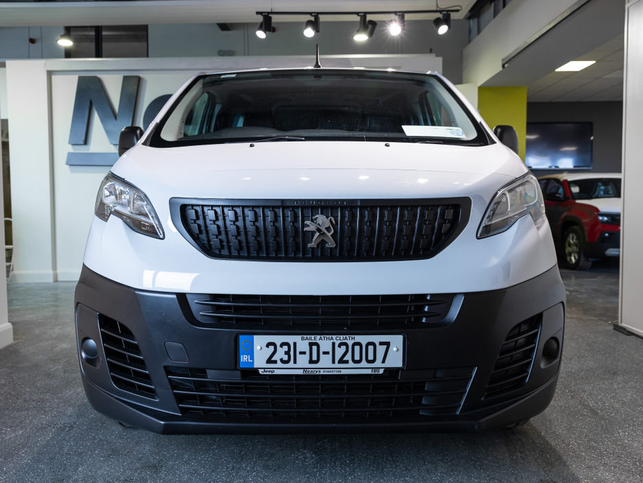 2023 Peugeot Expert - image 2