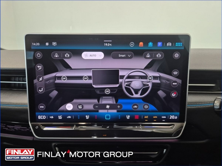 2024 Volkswagen ID.7 PRO 77kWh 286HP - Massage Seats, Half leather €39,995