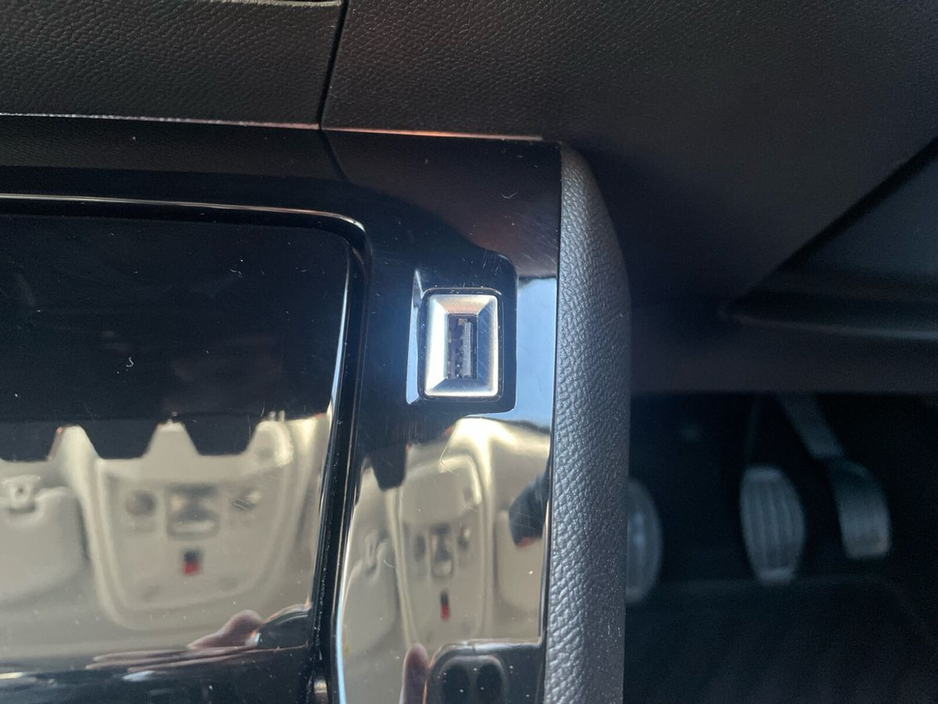 2021 Peugeot 2008 1.5 BlueHDI 110bhp Allure €19,975