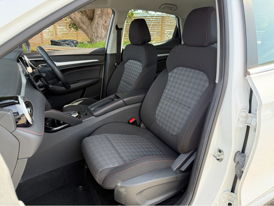2024 MG ZS - image 28