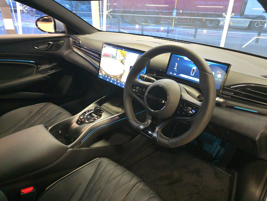 2026 BYD Seal - image 9