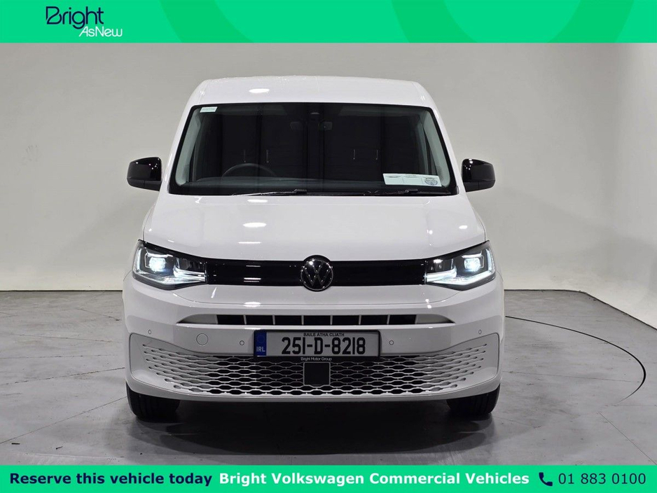 2025 Volkswagen Caddy - image 12