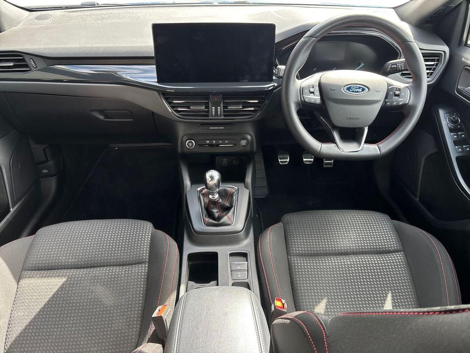 2024 Ford Focus - image 8