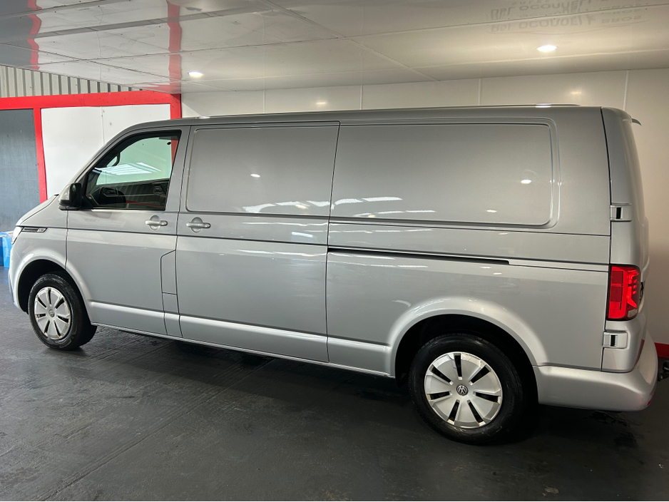 2021 Volkswagen Transporter T6 30 PVL T TDI 15 150HP MANUAL 6SPEED FWD 5DR €22,750