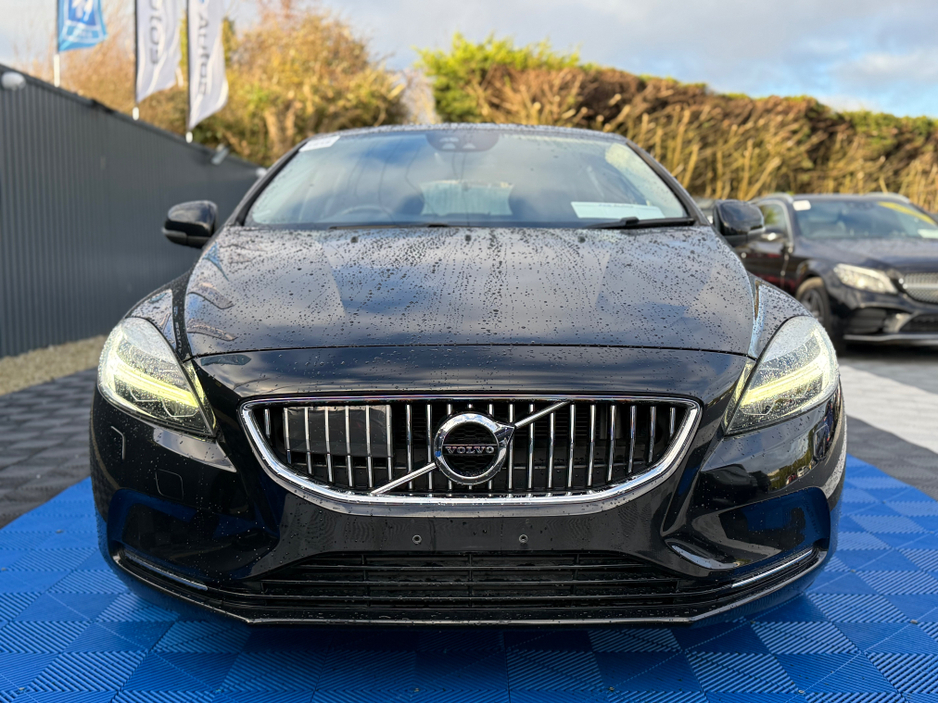2018 Volvo V40 D4 INSCRIPTION - 2.0L DIESEL - AUTO - 12M WARRANTY - CAR: 1615 €14,950