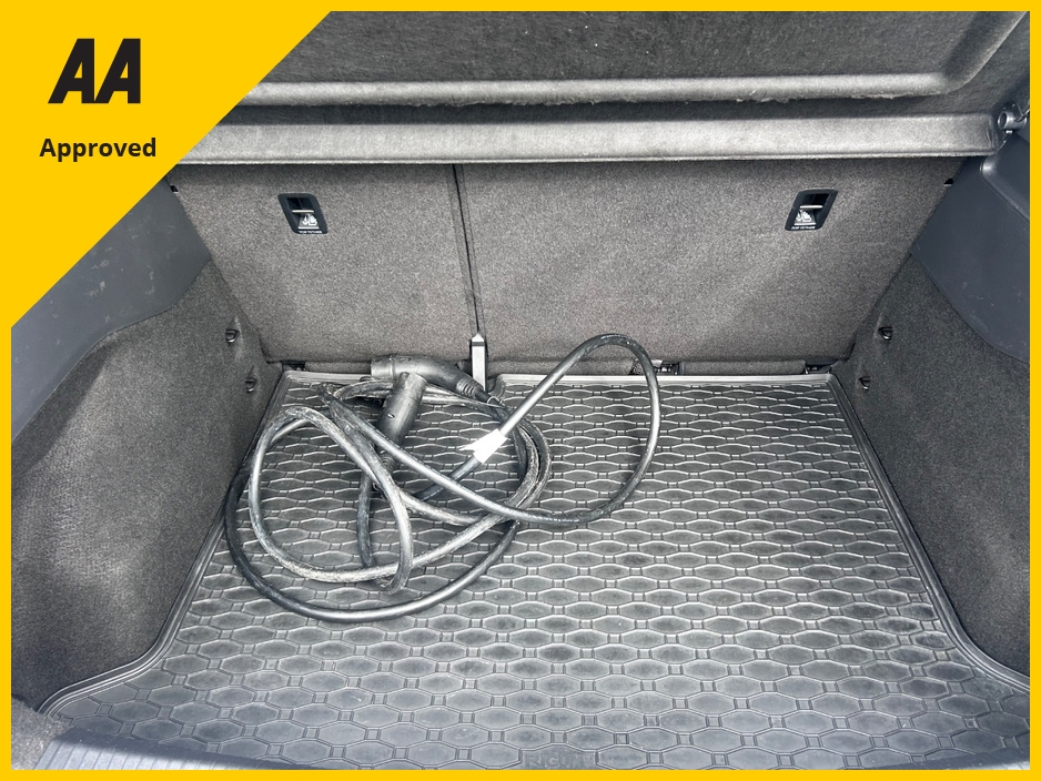 2021 Volkswagen ID.3 - image 25