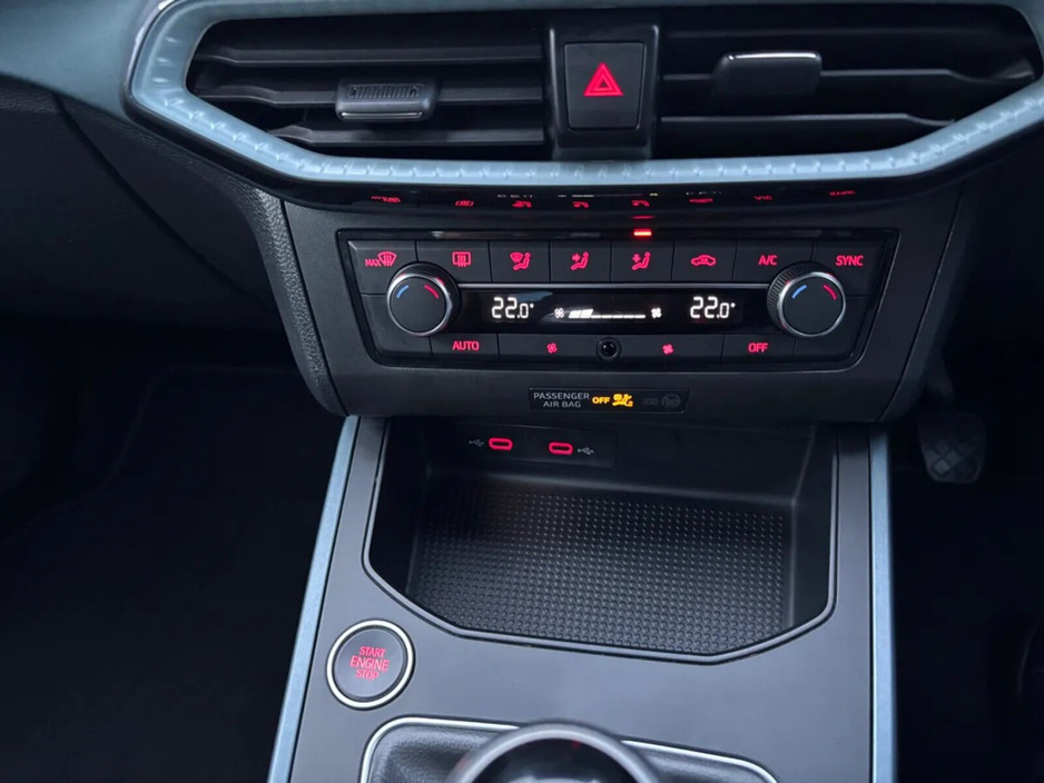 2022 SEAT Arona 1.0TSI 110hp Xperience €18,000