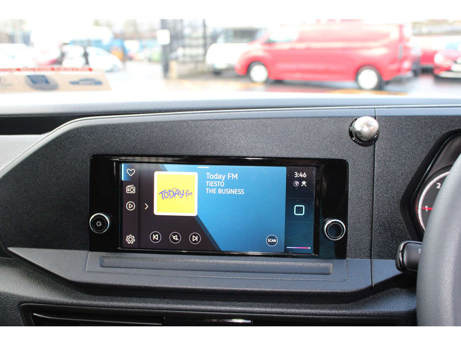 2022 Volkswagen Caddy CADDY TDI 102HP M6F €20,950