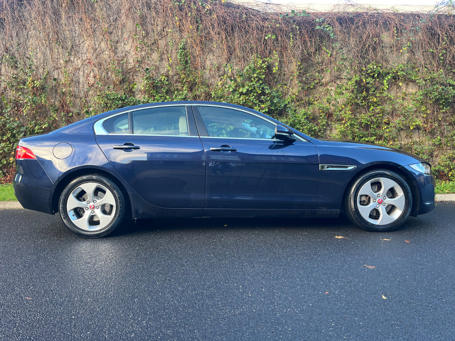 2017 Jaguar XE 2.0 D Prestige Manual 180PS €12,990