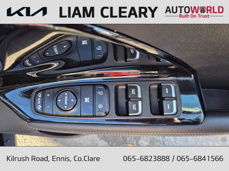 2017 Kia Niro - image 17