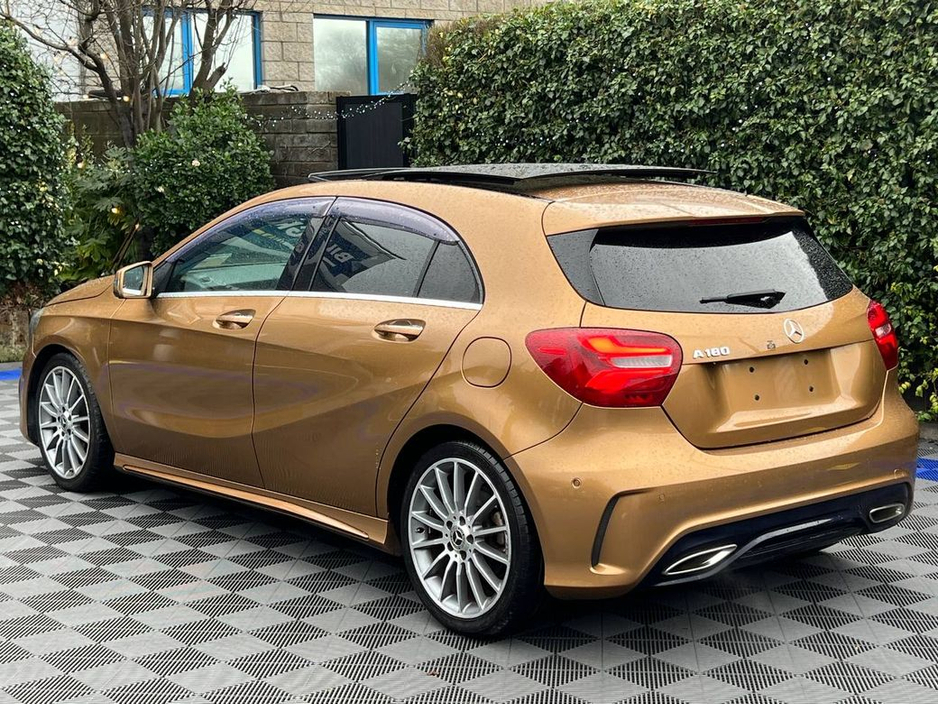 2018 Mercedes-Benz A Class A180 AMG-LINE 1.6 AUTO // OPENING PAN ROOF // BLUETOOTH MUSIC // 18" DIAMOND CUT ALLOYS €21,900