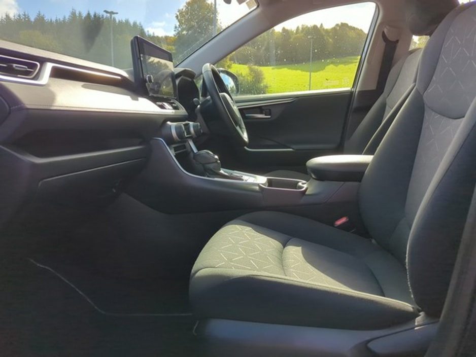 2023 Toyota Rav4 FRESH SELECTION OF TRADE-INS RAV4 HYBRID LUNA 4DR AUTO €39,000