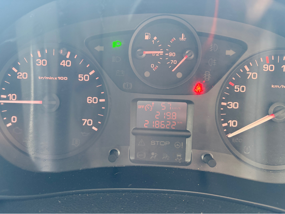 2017 Peugeot Partner PROFESSIONAL 1.6 BLUE HDI 75 3 €6,590