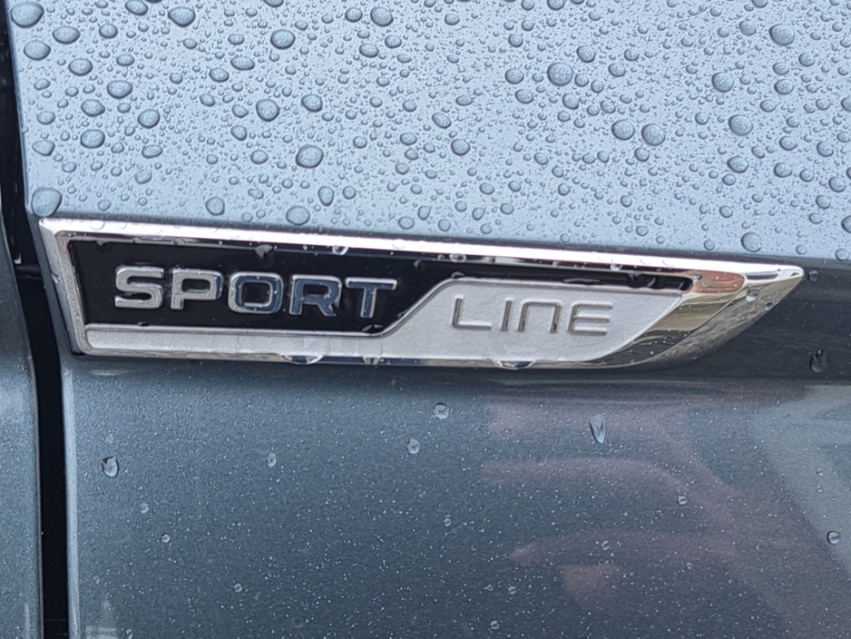 2019 Skoda Karoq - image 3