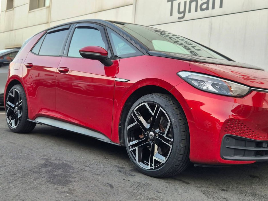 2022 Volkswagen ID.3 Pro 58KWH Life, 20” Alloys, Climate Control, Heated Seats, CarPlay - Trade in Price €20, 888. €20,999