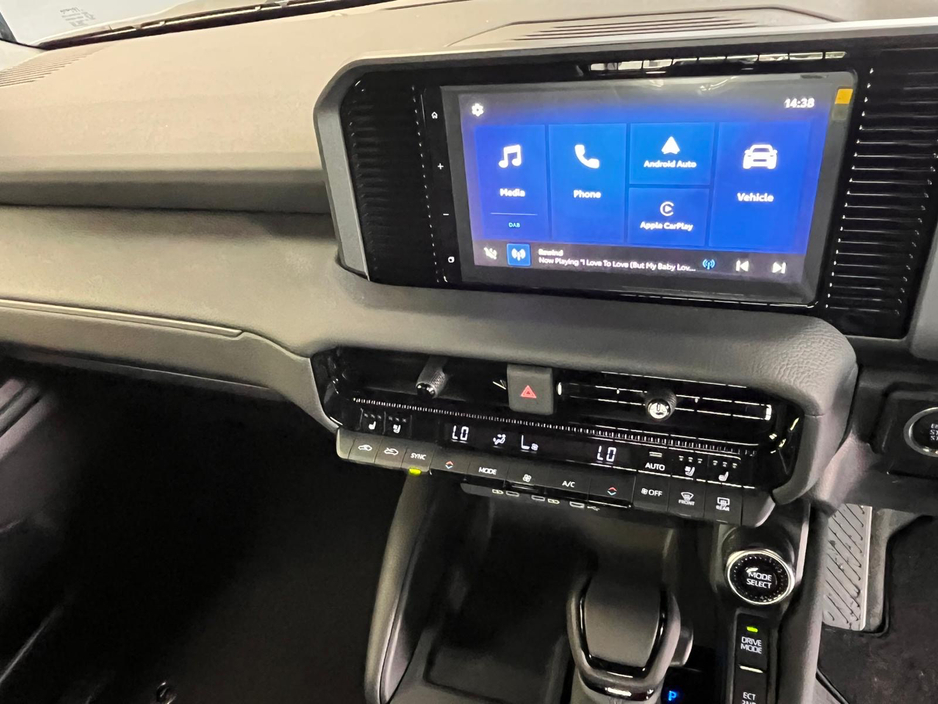 2026 Toyota Landcruiser - image 13