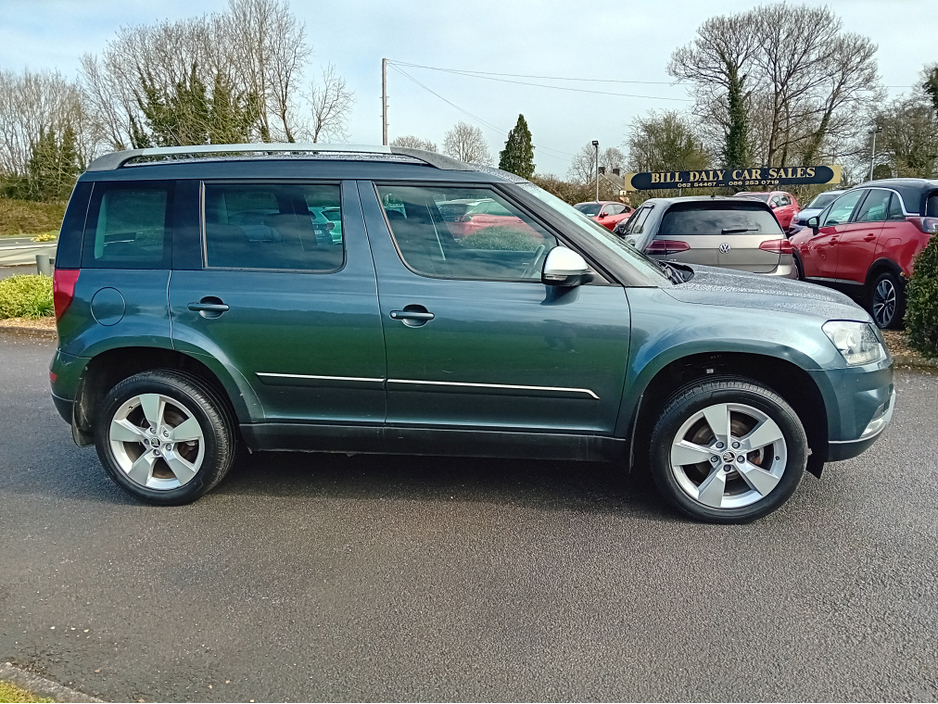 2015 Skoda Yeti - image 4