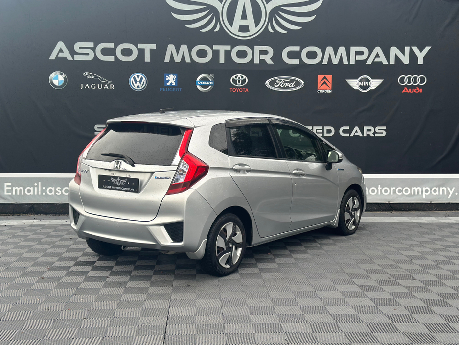 2014 Honda Fit Hybrid €10,250