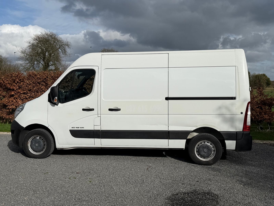 2017 Renault Master - image 6