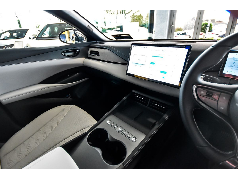 2026 BYD Seal - image 14