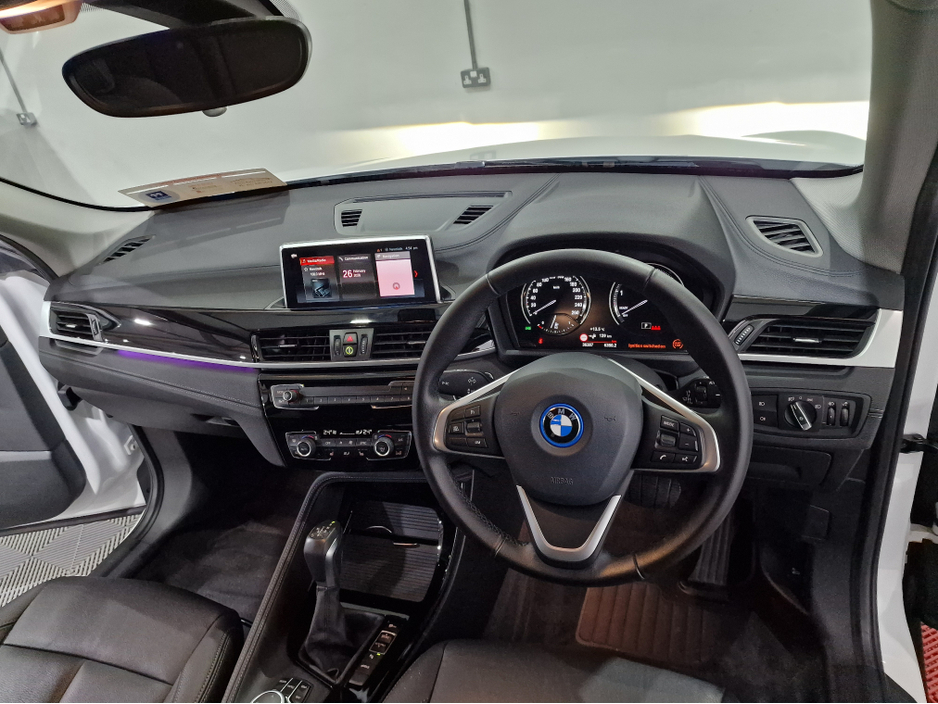 2022 BMW X1 - image 6