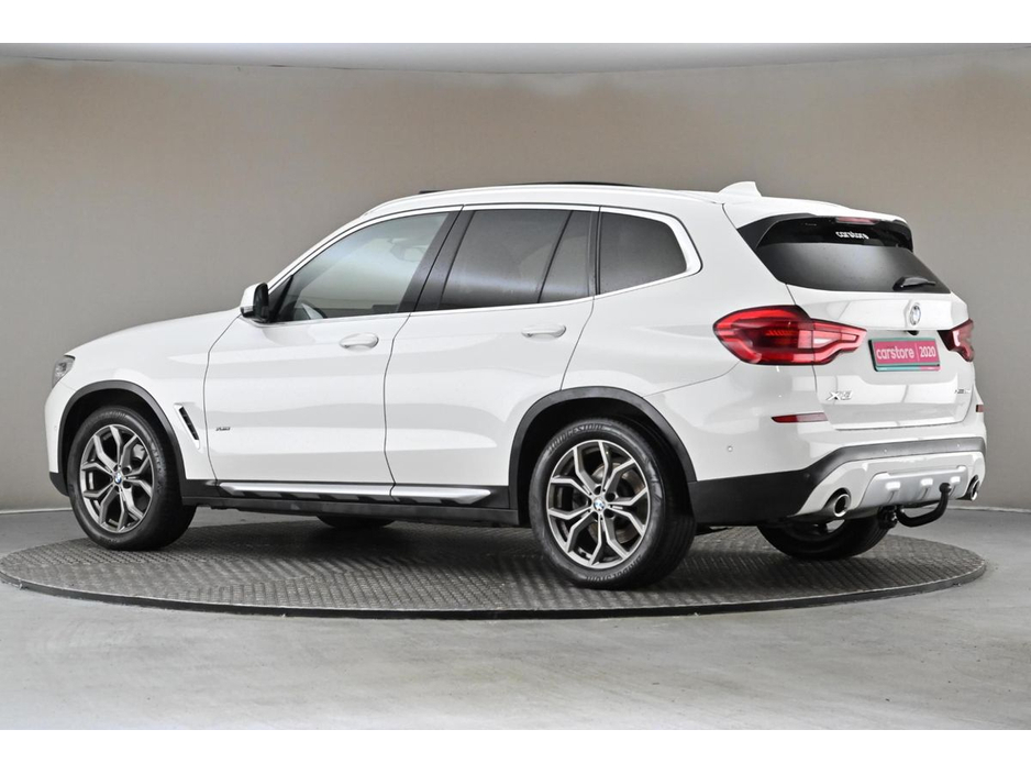 2020 BMW X3 - image 6