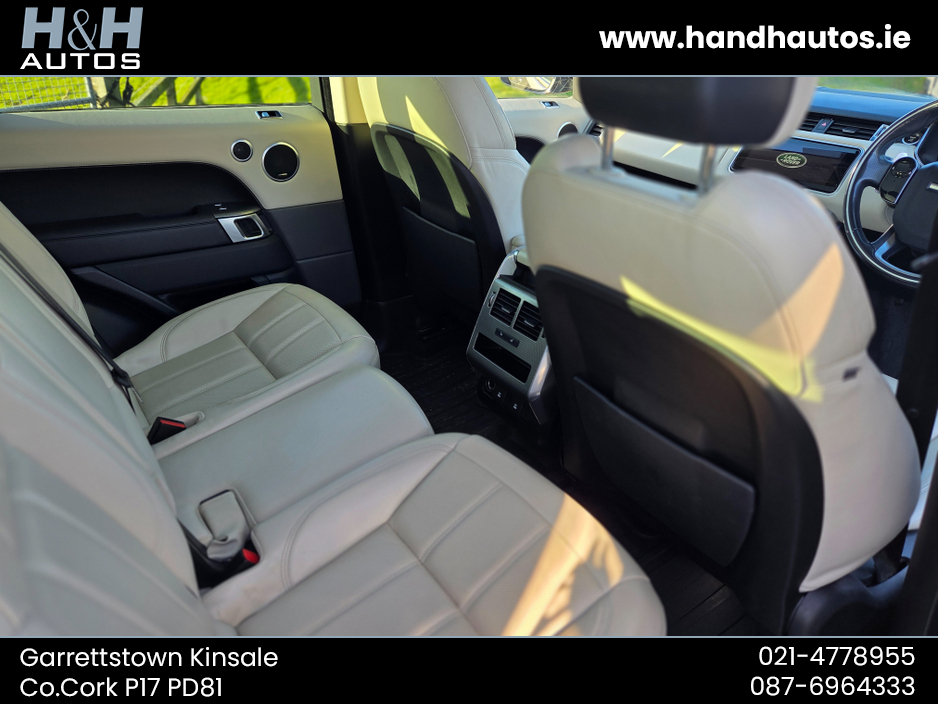 2021 Land Rover Range Rover Sport - image 4