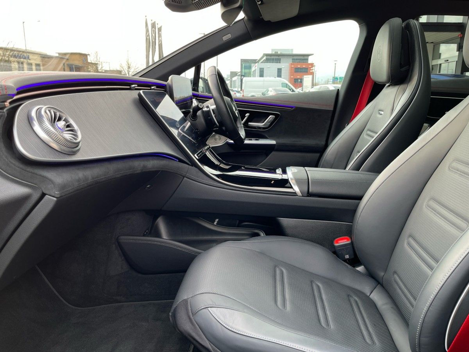 2022 Mercedes-Benz EQE EQE AMG 43 4MATIC Premium Plus €59,950