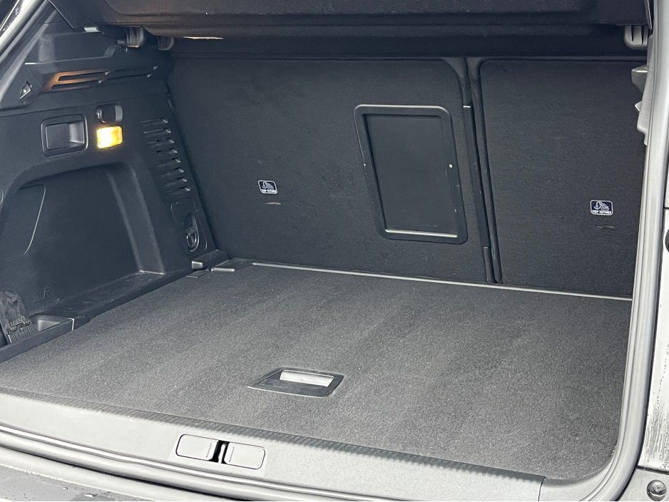 2023 Peugeot 3008 - image 8