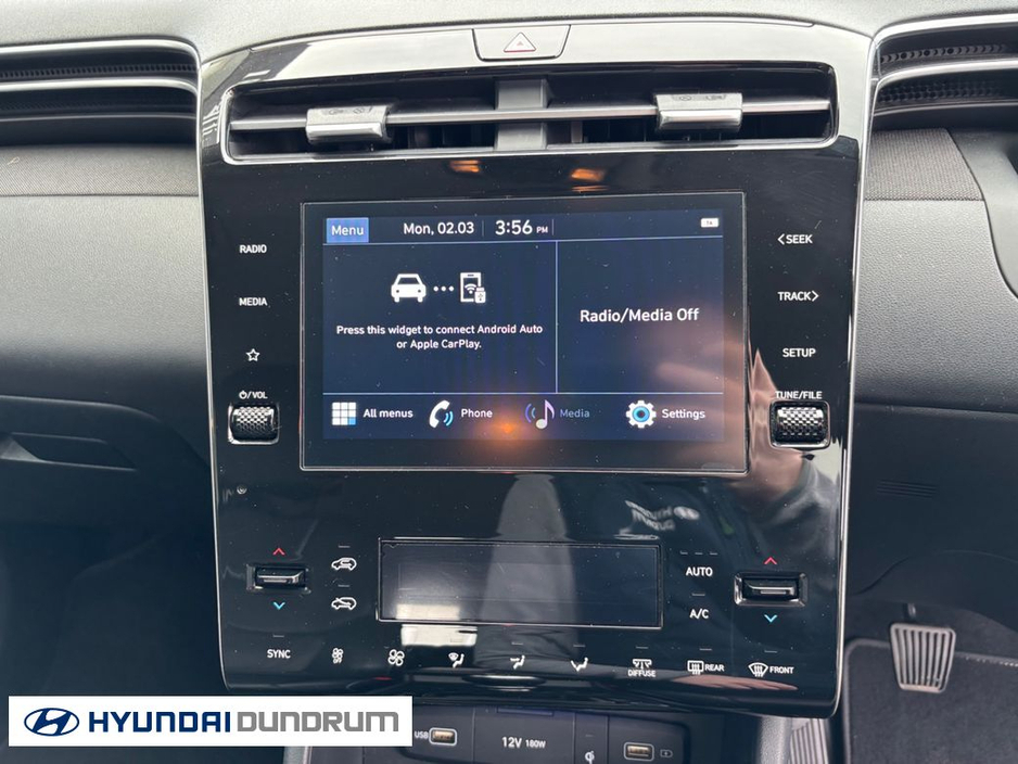 2022 Hyundai Tucson - image 12