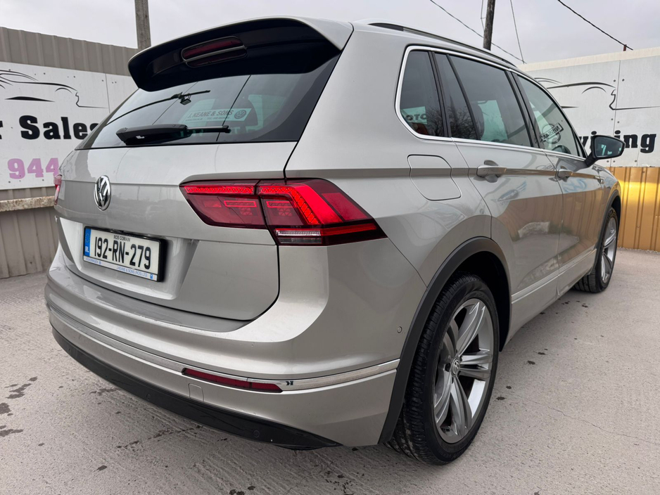 2019 Volkswagen Tiguan - image 9