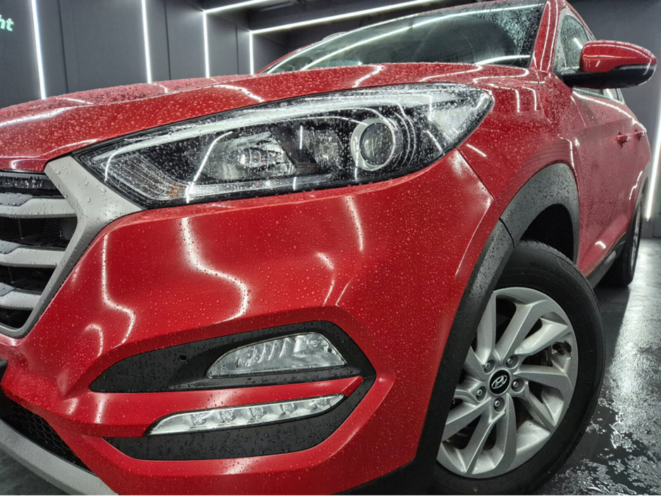 2017 Hyundai Tucson - image 5