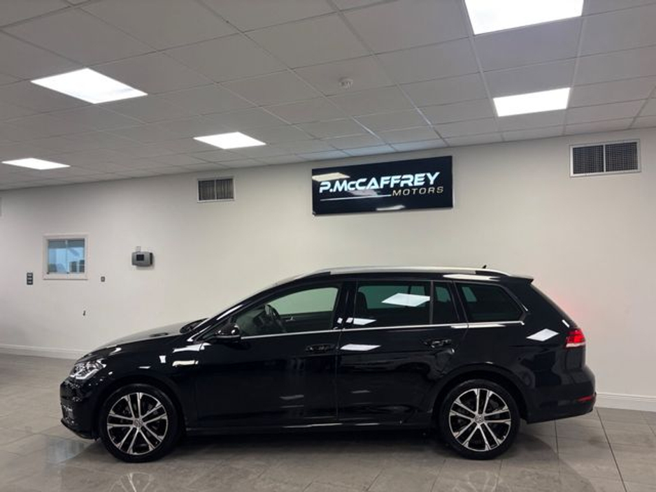 2019 Volkswagen Golf  €17,995