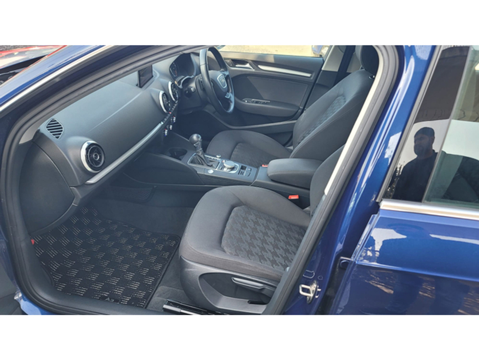 2015 Audi A3 - image 14