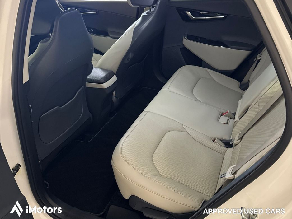 2023 Kia EV6 - image 13