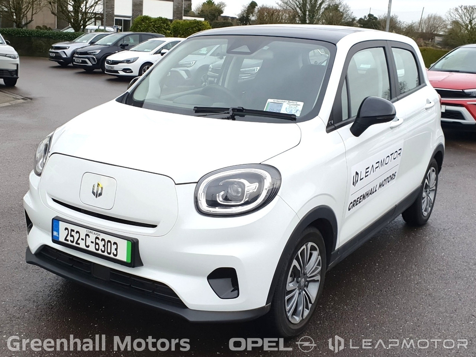 2025 Leapmotor T03 T03 Design €17,500