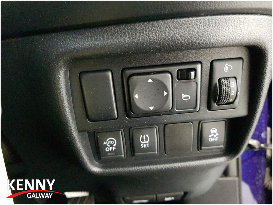 2015 Nissan Juke 1.2 SV WHITE EX PK INT 4DR