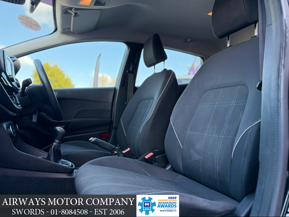 2018 Ford Fiesta - image 12