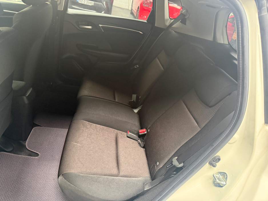 2017 Honda Fit  €11,790