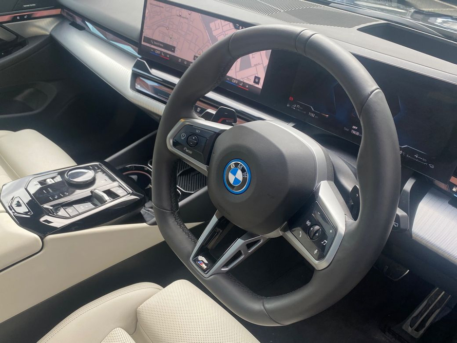 2025 BMW 5 Series Touring 530e M-Sport Auto (PHEV) €63,900