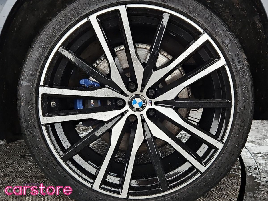 2020 BMW X5 xDrive30d M Sport €59,800