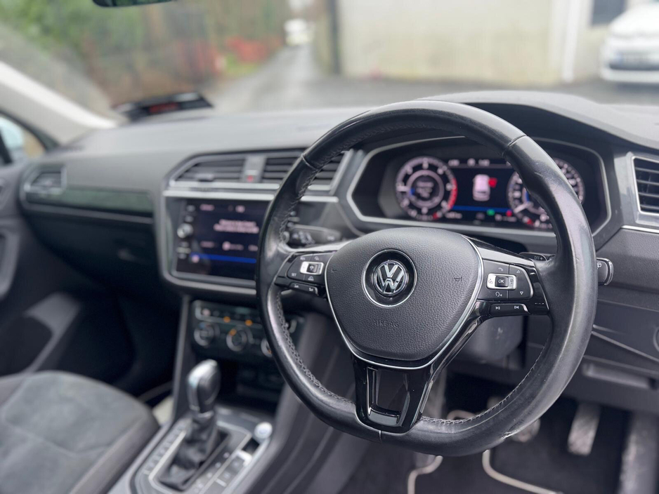 2018 Volkswagen Tiguan - image 7