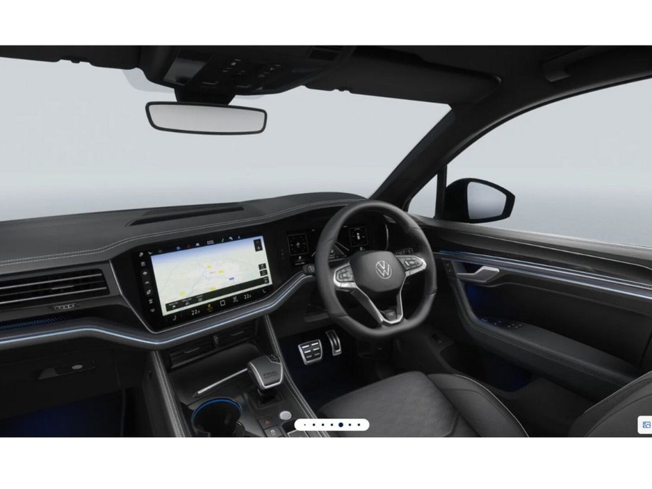 2026 Volkswagen Touareg  €113,980