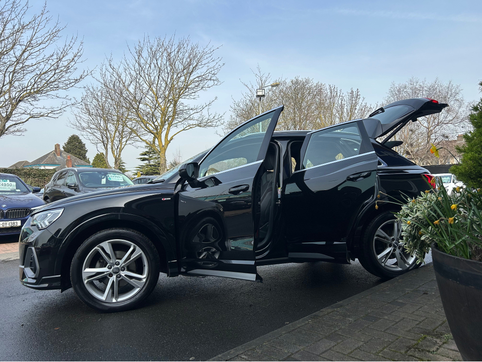 2019 Audi Q3 - image 8