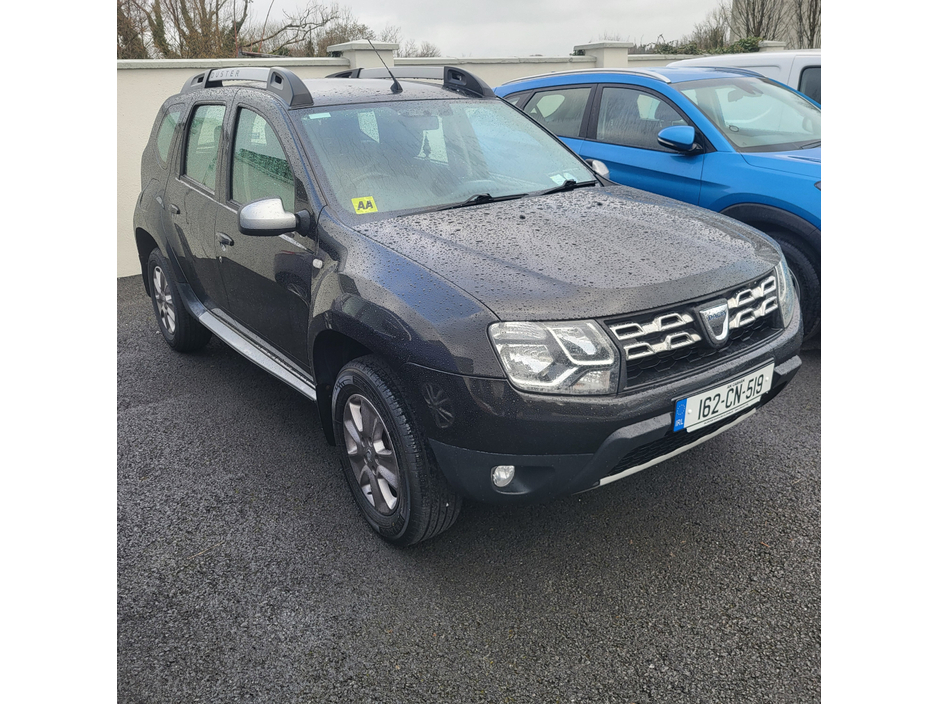 2016 Dacia Duster - image 2