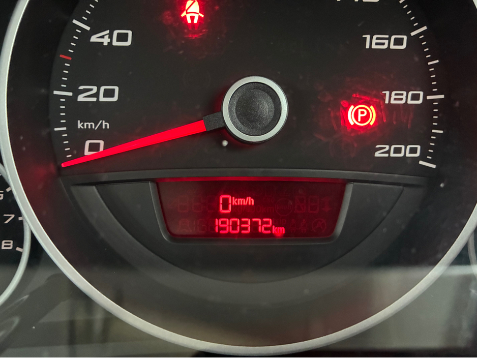 2017 SEAT Mii - image 19