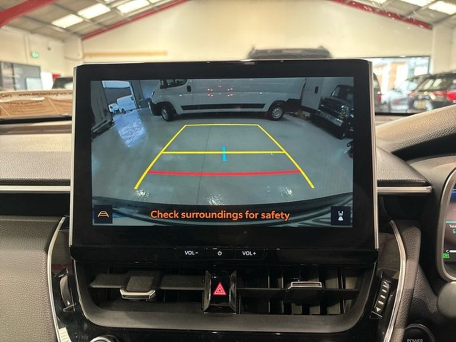 2023 Toyota Corolla Cross CROSS SPORT 1. 1.8 4DR AUTO €34,750