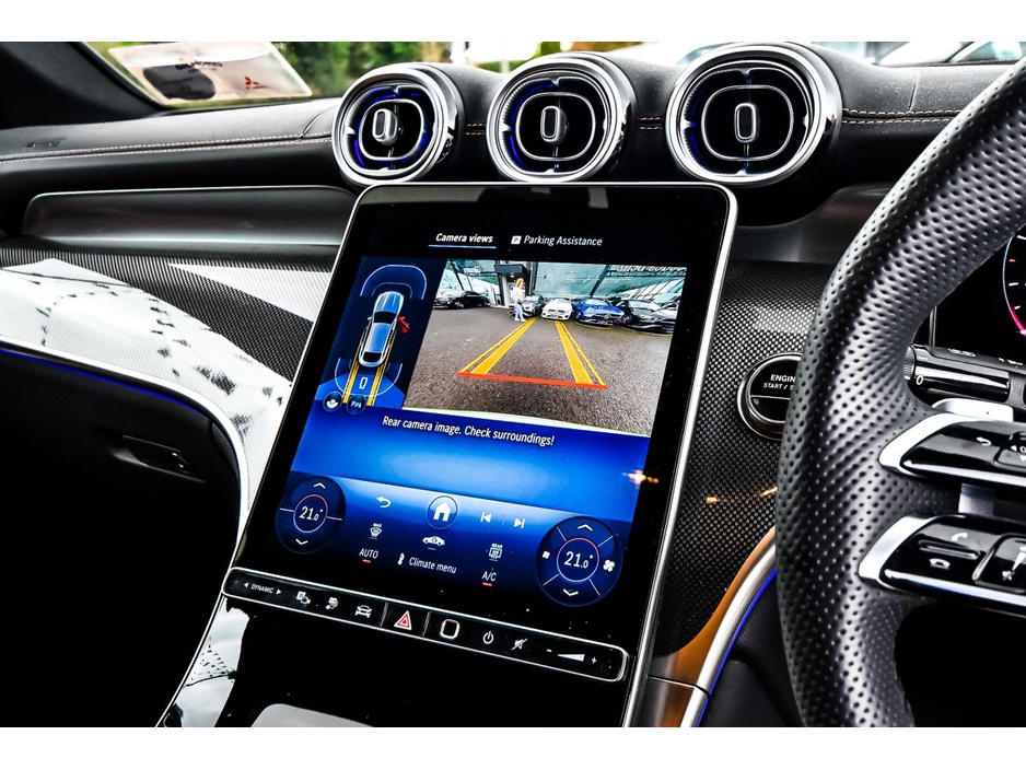 2025 Mercedes-Benz GLC Class - image 18