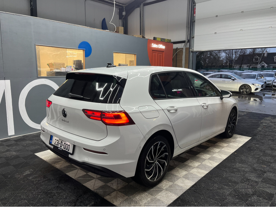 2023 Volkswagen Golf €29950! 2023 VOLKSWAGEN GOLF TDI ACTIVE ADVANCED 2.0 AUTOMATIC / CRUISE CONTROL / REVERSE CAMERA / HEATED SEATS / AMBIENT LIGHTS / PADDLE SHIFTERS €29,950