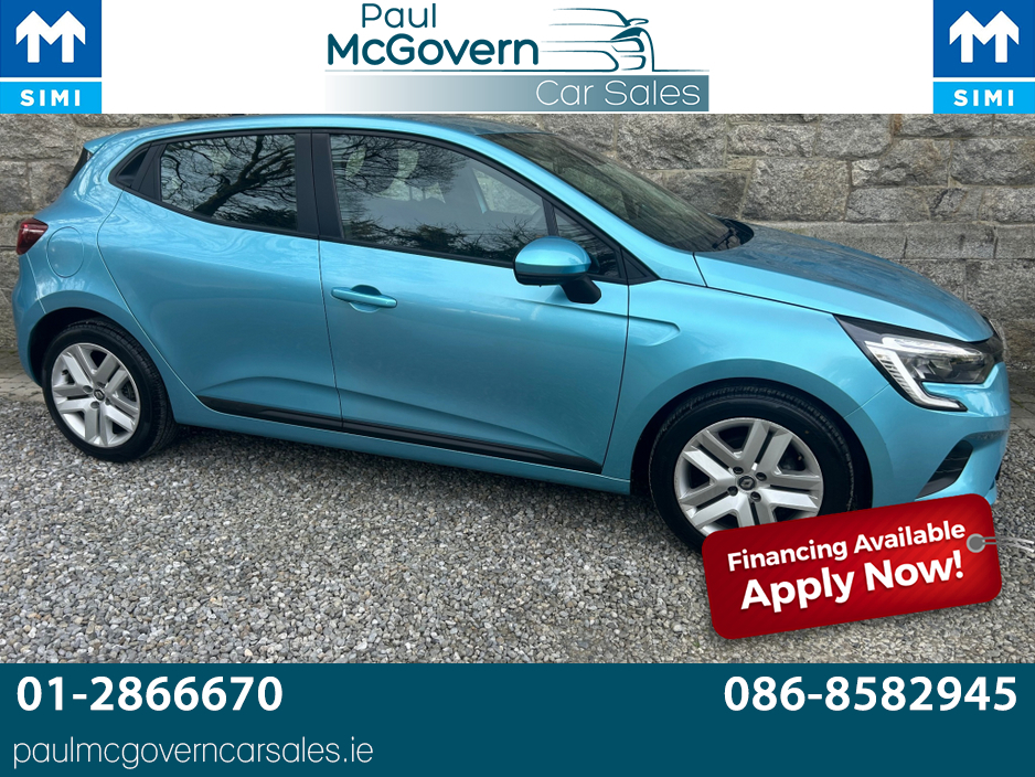 2022 Renault Clio - image 3